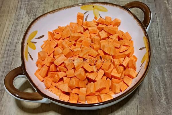 黑芝麻红薯饼的做法图解5