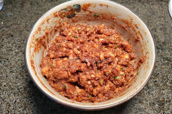 香菇酱肉小笼包的做法图解7
