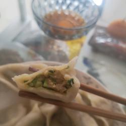 韭菜肉虾仁水饺的做法[图]