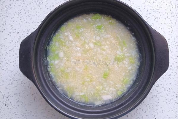 二米白菜砂锅粥的做法图解8