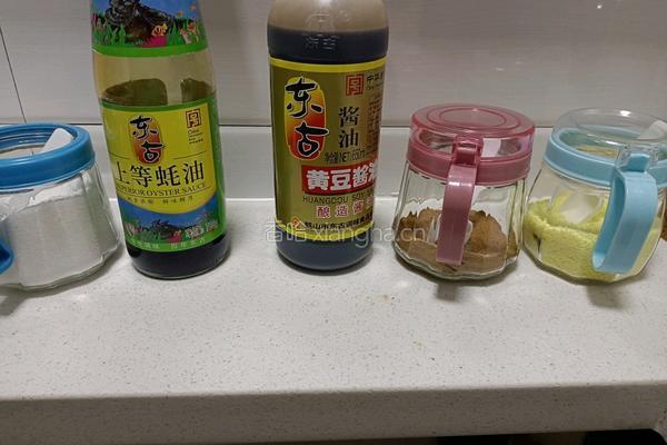 蒜苔炒肉的做法图解12