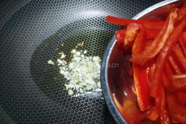 肉皮炒三丝的做法图解6