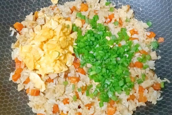 胡萝卜肉丸蛋炒饭的做法图解9
