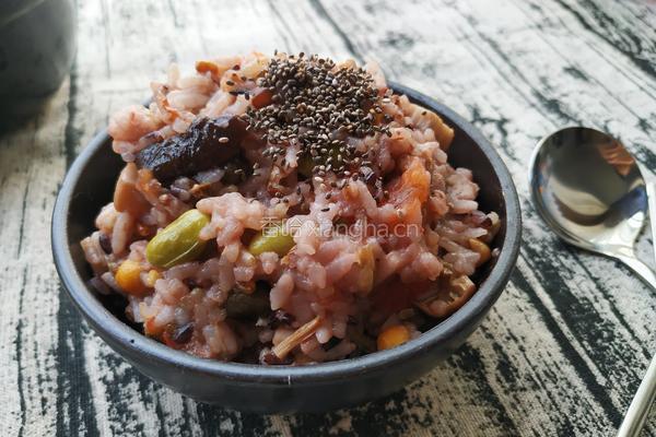  番茄杂粮菌菇焖饭的做法图解9
