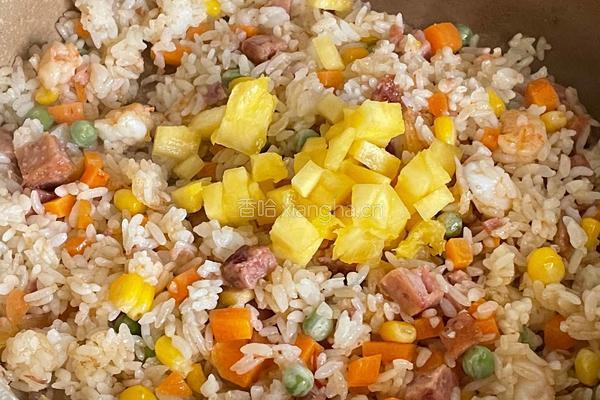 菠萝炒饭的做法图解6