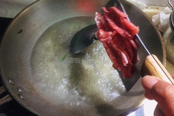 酸辣肉丝汤的做法图解2