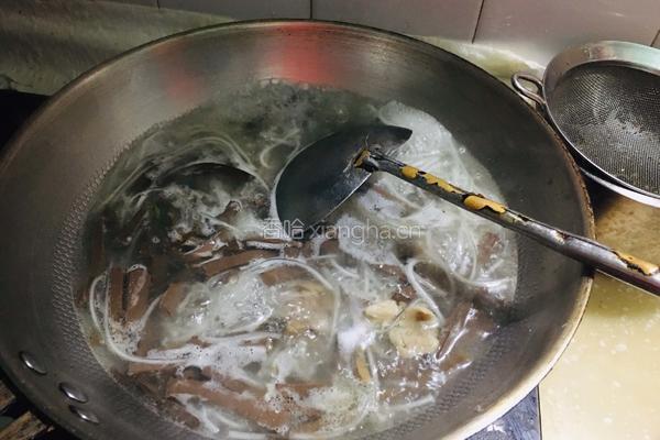 鸭血粉丝羊肉汤的做法图解5