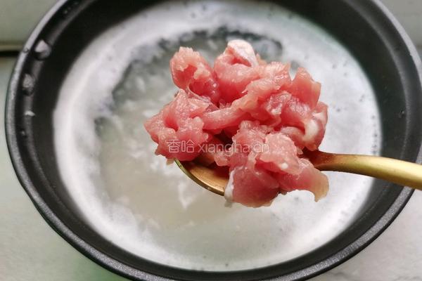 皮蛋瘦肉粥的做法图解4