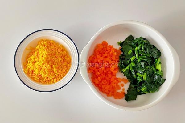 菠菜鸡蛋粥的做法图解3