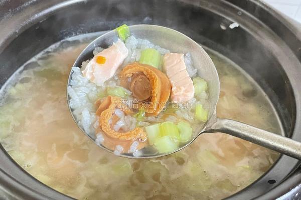 生滚海鲜粥的做法图解6
