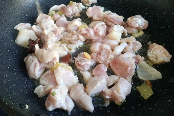 鸡腿土豆焖饭的做法图解8