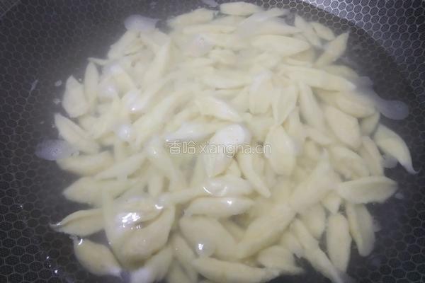 葱油剪刀面的做法图解7