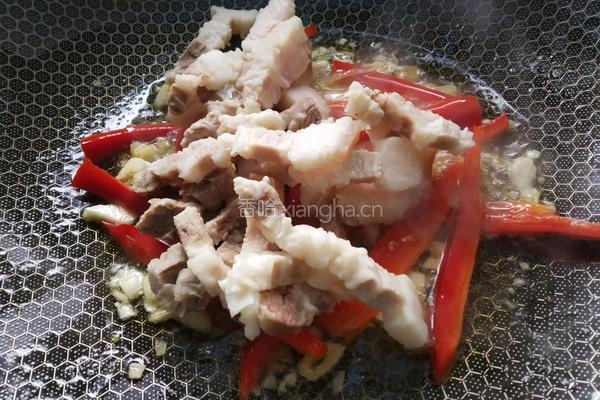 芹菜炒五花的做法图解8
