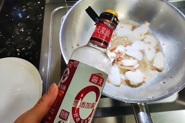 年糕炒菠菜的做法图解5