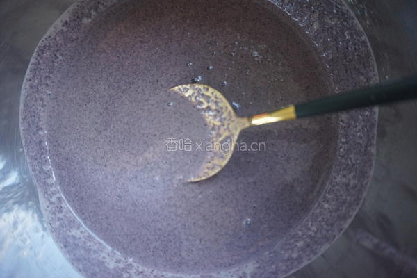 糯叽叽的紫薯黑米糕的做法图解2