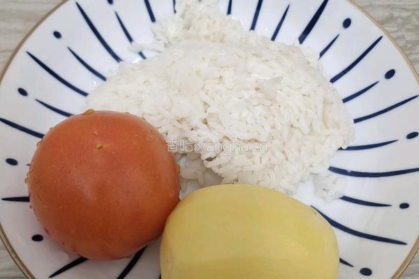 番茄土豆烫饭的做法图解1