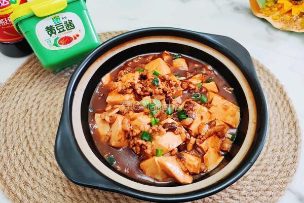 酱香肉沫豆腐