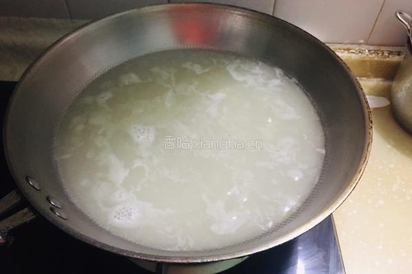 萝卜丸子豆腐汤的做法图解3