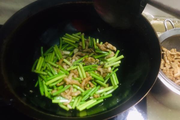 蒜苔炒里脊的做法图解8