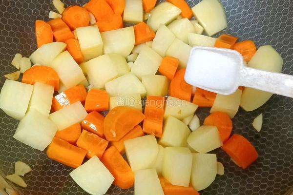 土豆萝卜肉丸盖饭的做法图解6