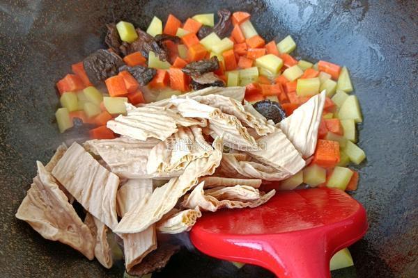 电饭煲煲仔饭的做法图解12