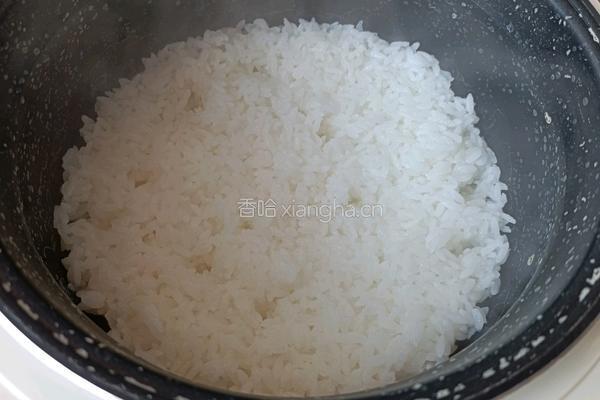 电饭煲煲仔饭的做法图解22