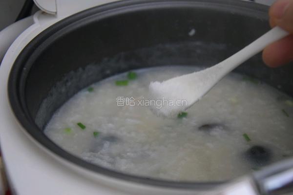 皮蛋瘦肉粥的做法图解9