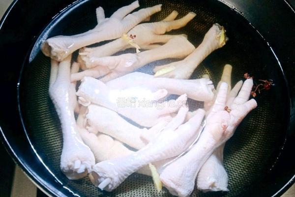 虎皮鸡爪的做法图解2