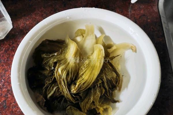 快捷午餐鸡丝酸菜面的做法图解7