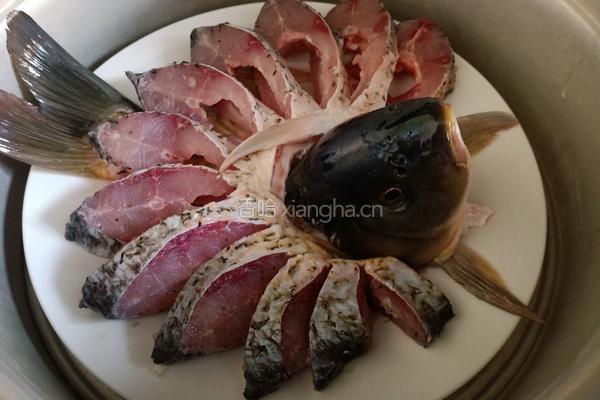 蒸蒸日上之孔雀开屏鱼的做法图解10