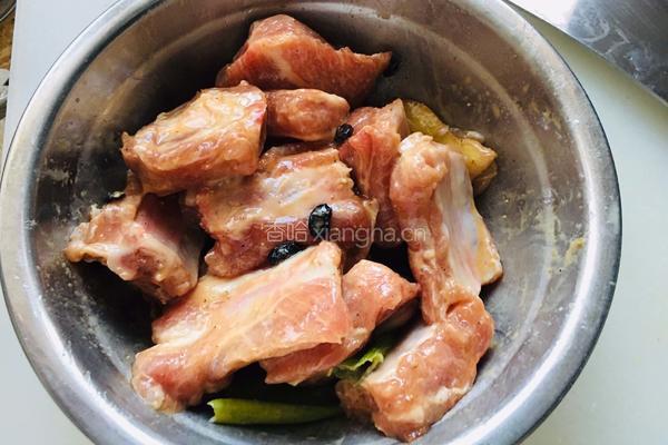 豆豉蒸排骨的做法图解4