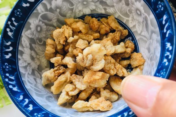 油滋啦炒小白菜的做法图解1