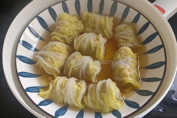 百财聚来如意白菜卷的做法图解16