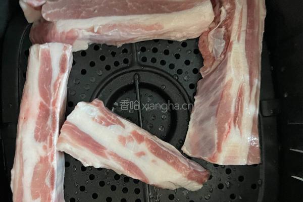 烤排骨的做法图解1