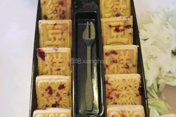 蔓越莓绿豆糕