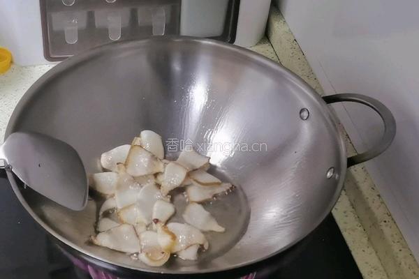 青蒜炒腊肉的做法图解3