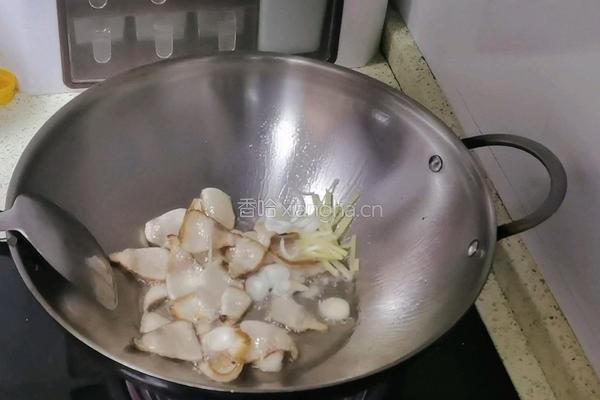 青蒜炒腊肉的做法图解4