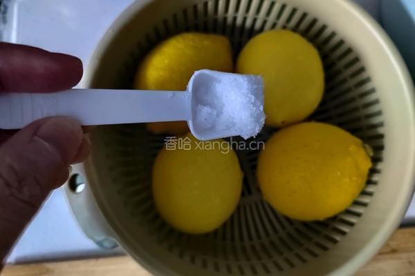百香果柠檬的做法图解2