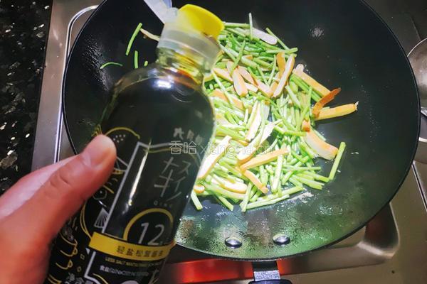 清爽芦蒿炒香干的做法图解8