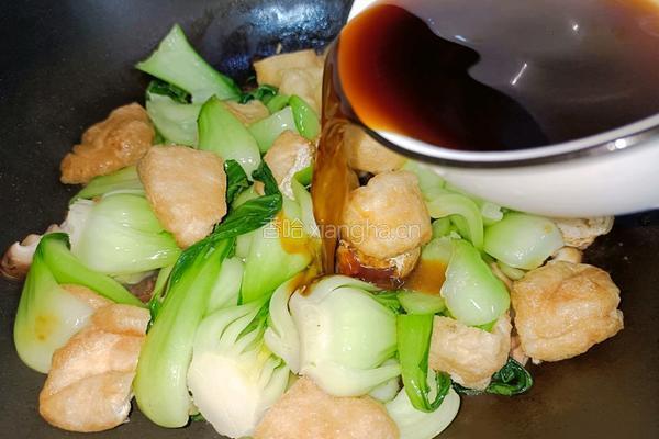 香菇豆腐油菜的做法图解8