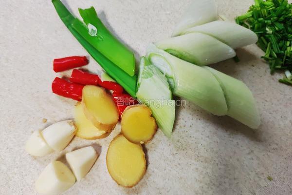 红烧鲳鱼的做法图解2