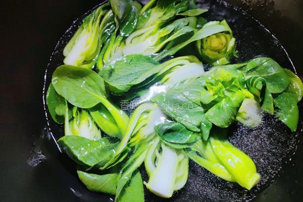 花开富贵之酱香草菇的做法图解3