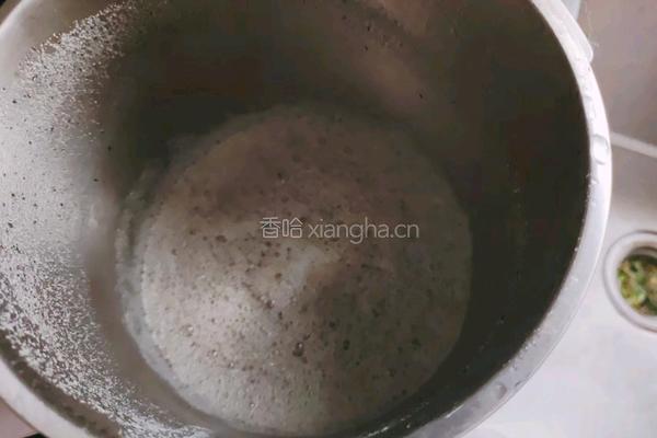 香浓黑豆浆的做法图解6