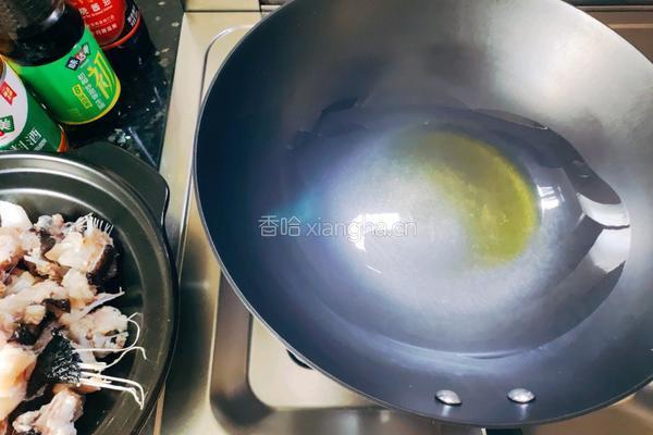 红烧安康鱼的做法图解3