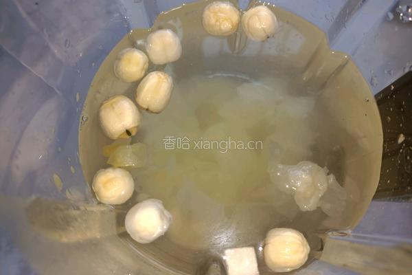 莲子山药银耳百合小米糊的做法图解6