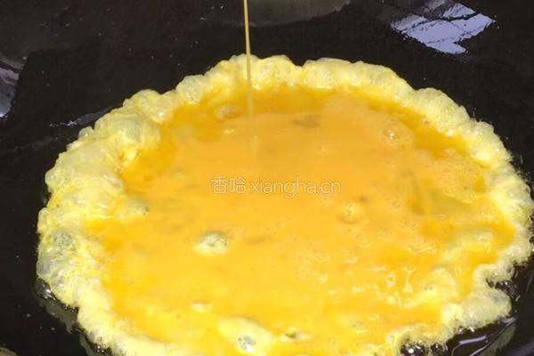 青椒香菇炒鸡蛋的做法图解6