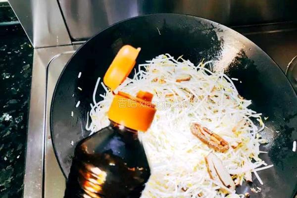 素炒绿豆芽的做法图解4
