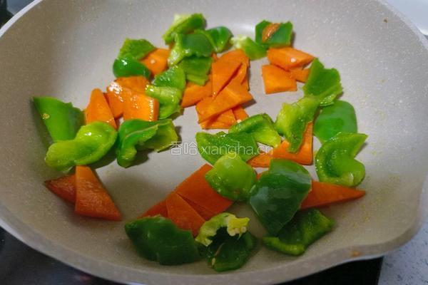 蚝油菜椒炒鸡蛋的做法图解5
