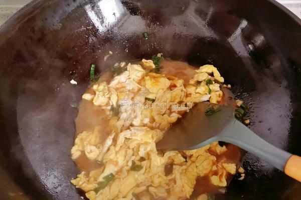 酱鸡蛋拌菠菜的做法图解13