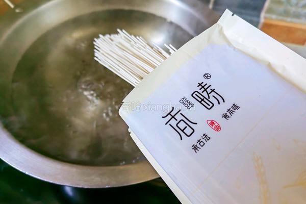 炸酱面的做法图解6